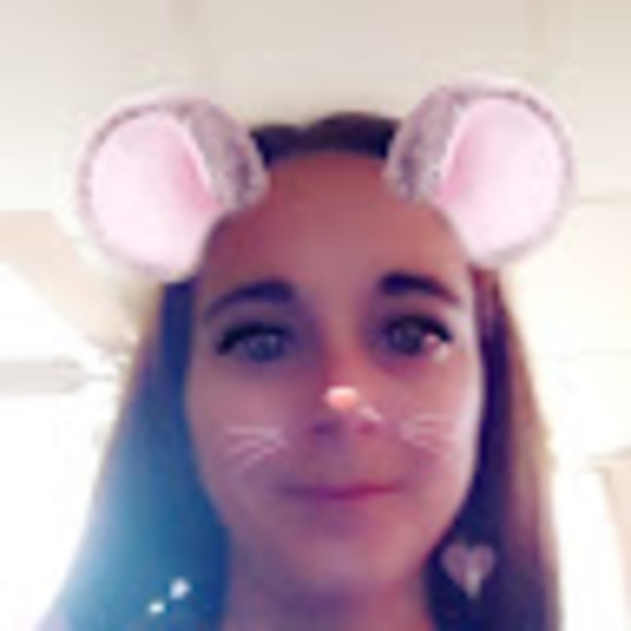 Meet your Posher, Casey - Picture 1 of 1